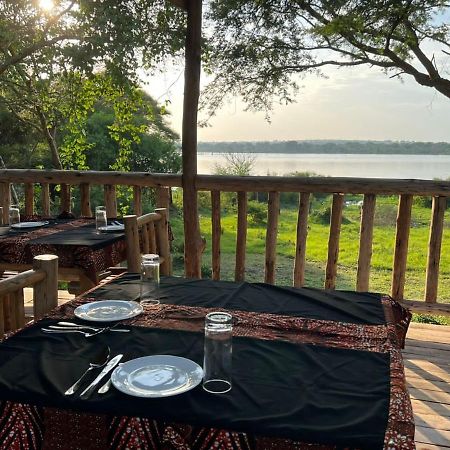 Murchison Giraffe Camp Paraa Exteriér fotografie