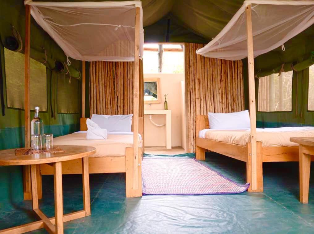 Murchison Giraffe Camp Paraa Exteriér fotografie